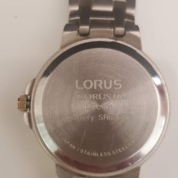 Lorus Women's Watch with Calendar Silver and Gold Fresh Battery Dainty - Picture 5 of 8